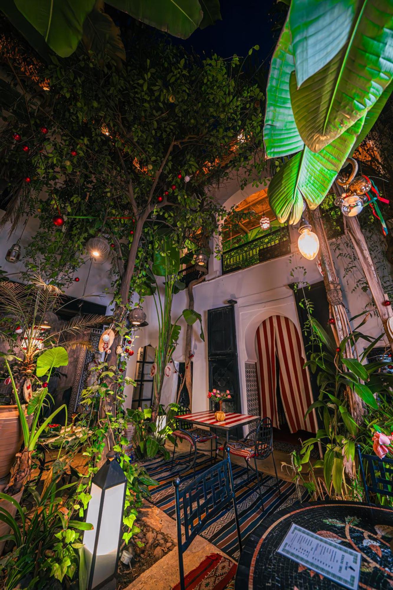 马拉喀什 提比特摩洛哥传统庭院旅馆酒店 外观 照片